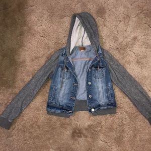 American eagle hooded jean jacket
